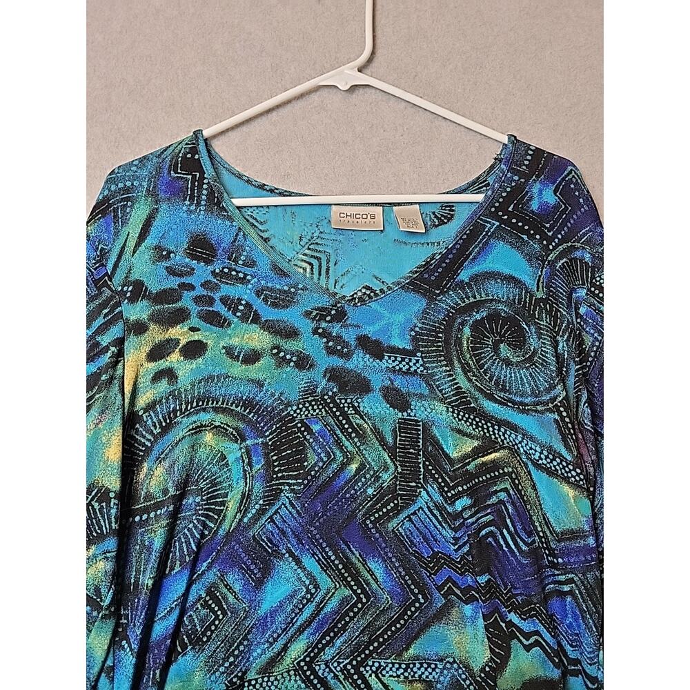 Chico's Travelers Blue Artsy Nautilus Slinky LS V Neck Blouse Women's 1 US Med - Picture 3 of 12
